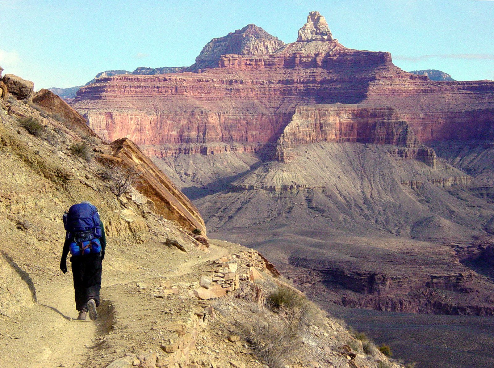 Exploring Some of America’s Best Hiking Trails: 10 National and State Parks with Essential Safety Tips